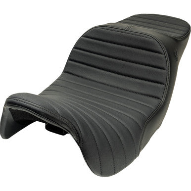 Slyfox #4723A - Chariot Seat - Black Classic Stitch - Black Logo - FLH/FLT '09-'23.5
