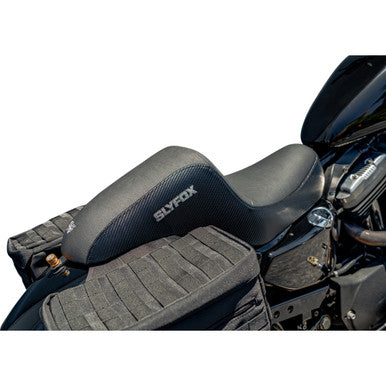 Slyfox #4684B-slyfox - Drifter Seat - Gray Logo - Black Vinyl w/ Slipstop - Carbon Fiber - XL '04-'22