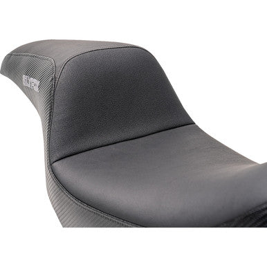 Slyfox #4883B-slyfox - Drifter Seat - Gray Logo - Black Vinyl w/ Slipstop - Carbon Fiber - Dyna '96-'03