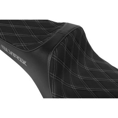 Slyfox #4703D-SlyFox - High Noon Seat - Double Diamond - Silver Logo - Silver Stitch - FXD '96-'03